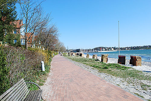 BEN_080421_000700